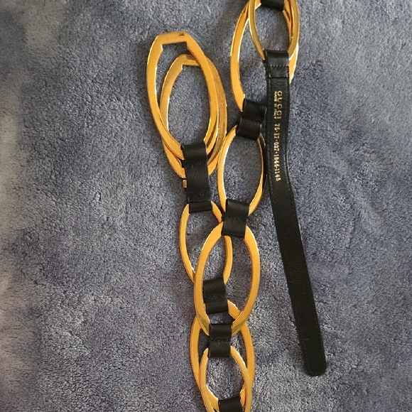 Vintage Gucci Black and Gold Oval Link Belt - Picture 3 of 14